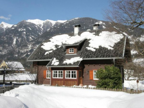 Отель Scenic Holiday Home in Kleblach - Lind with Sauna, Garden  Клеблах-Линд